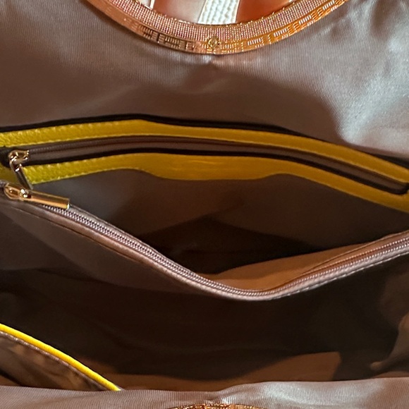 Yellow Floral leather two way Handbag - New - Picture 8 of 12